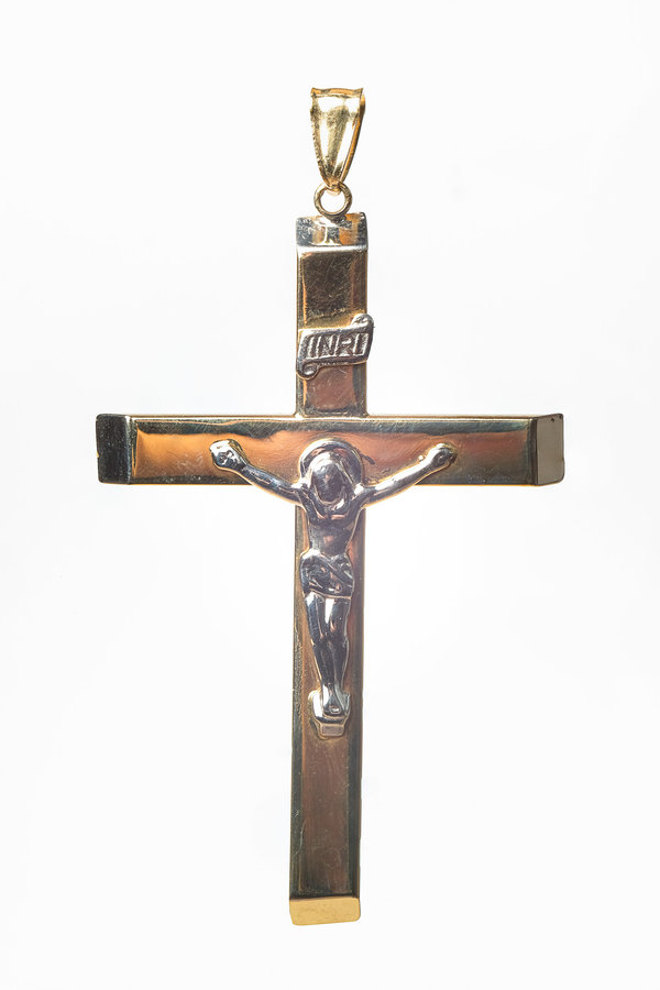 Zlatý prívesok kríž s umučením PR003