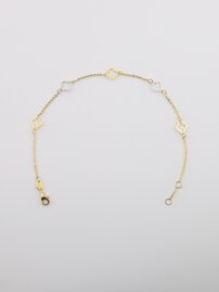 Náramok s motívom štvorlístka