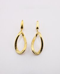 Celozlaté visiace oválne náušnice s gravírom