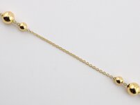 Náramok dekorovaný guľôčkami dvoch veľkostí
