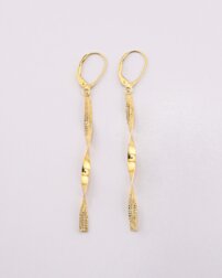 Štýlové visiace náušnice s gravírom